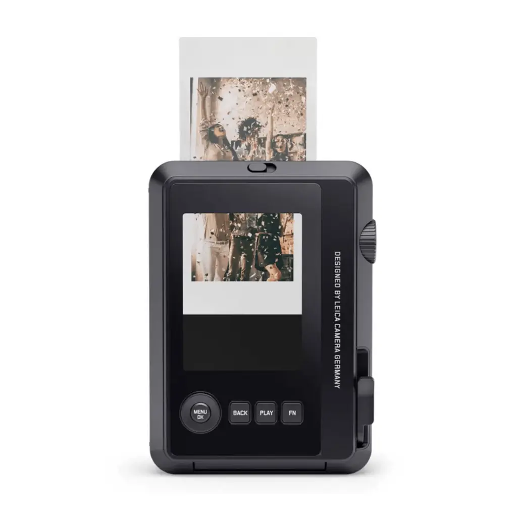 Leica_Sofort_2_Black (4) (1).webp
