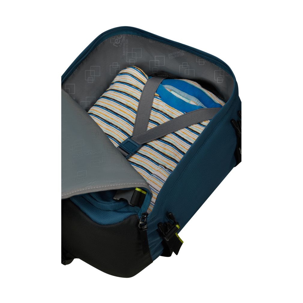 Mochila American Tourister Take2cabin S/ Capacidad 24.2L/ Azul