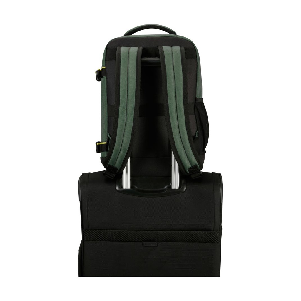 Mochila American Tourister Take2cabin S/ Capacidad 24.2L/ Verde